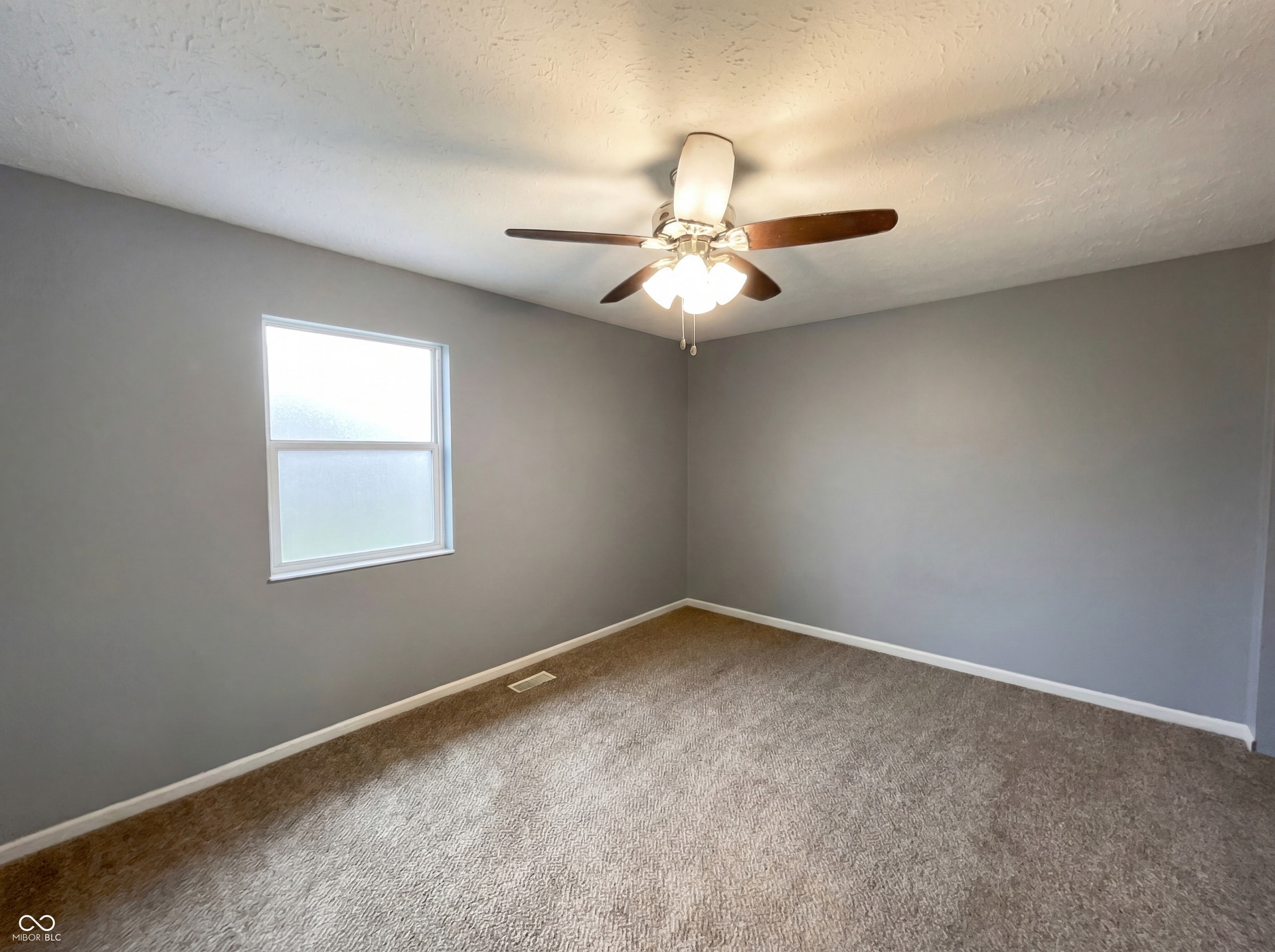 7739 Inverness Drive, Indianapolis, IN 46237
