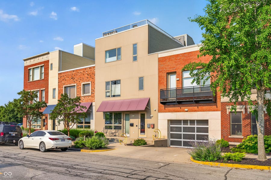 Property photo for 1014 Jackson Street, Columbus, IN