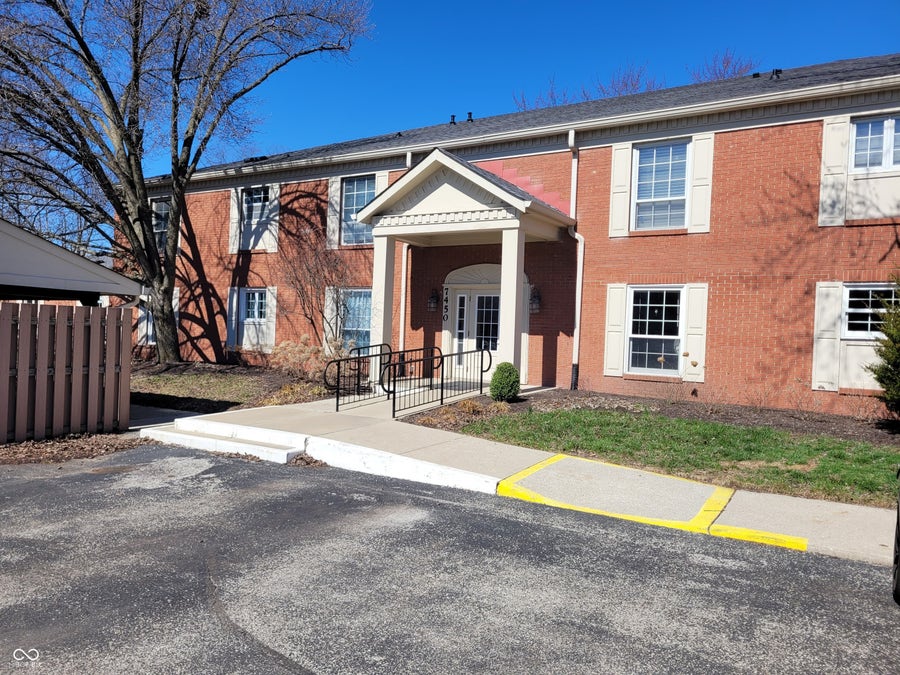 Property photo for 7450 Lions Head Drive, Indianapolis, IN