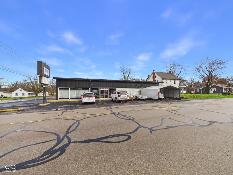 Property photo for 2500 E 10th Street, Anderson, IN