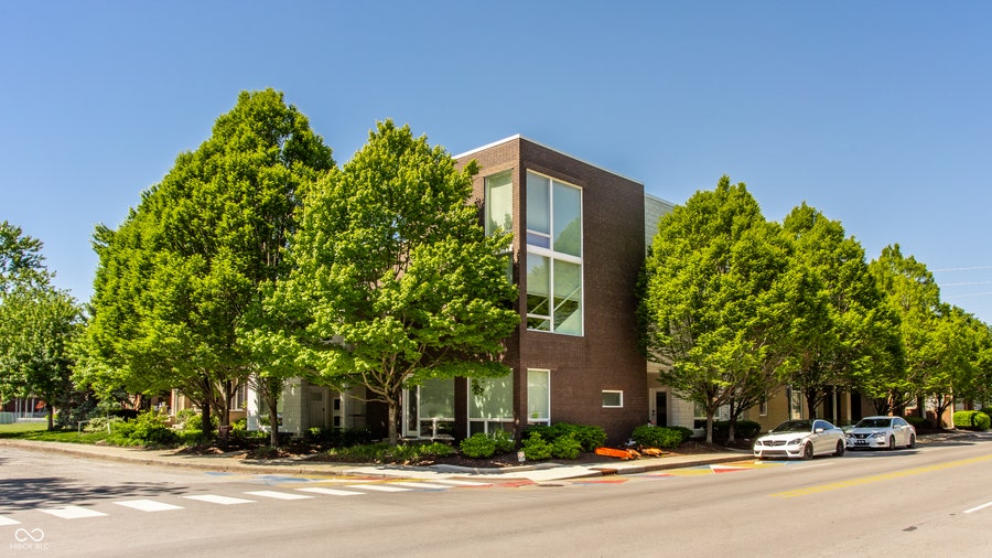 Property photo for 932 Broadway Street, Indianapolis, IN