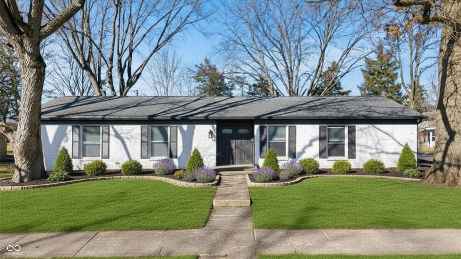 Property photo for 512 Lexington Boulevard, Carmel, IN