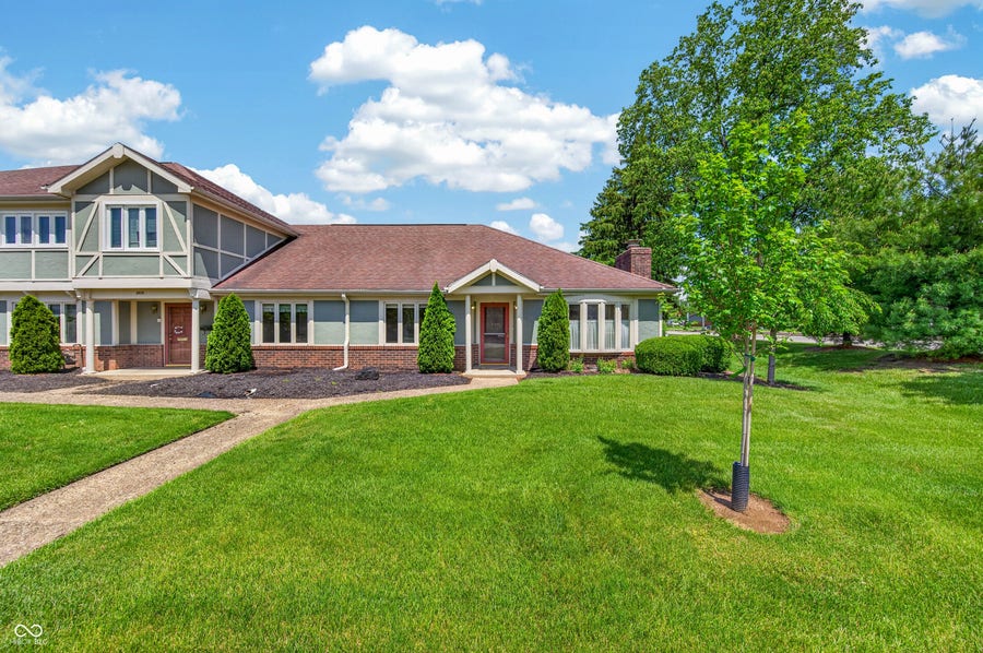 Property photo for 3980 Waycross Drive, Columbus, IN