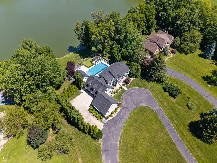 Property photo for 5720 N Sugar Hills Drive, Greenfield, IN