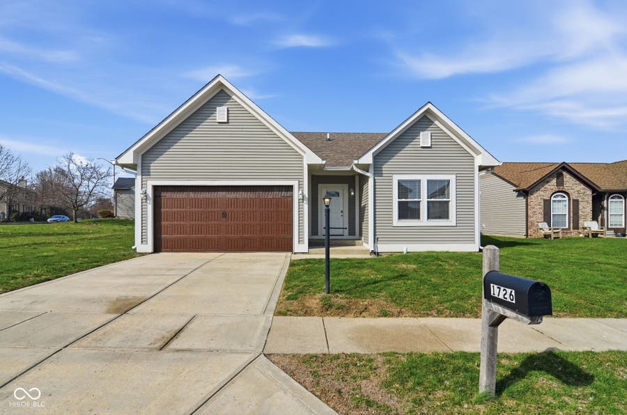 Property photo for 1726 River Shore Parkway, Indianapolis, IN