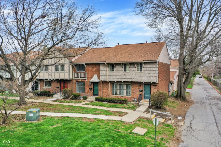 Property photo for 1935 Bridgton Court, Indianapolis, IN