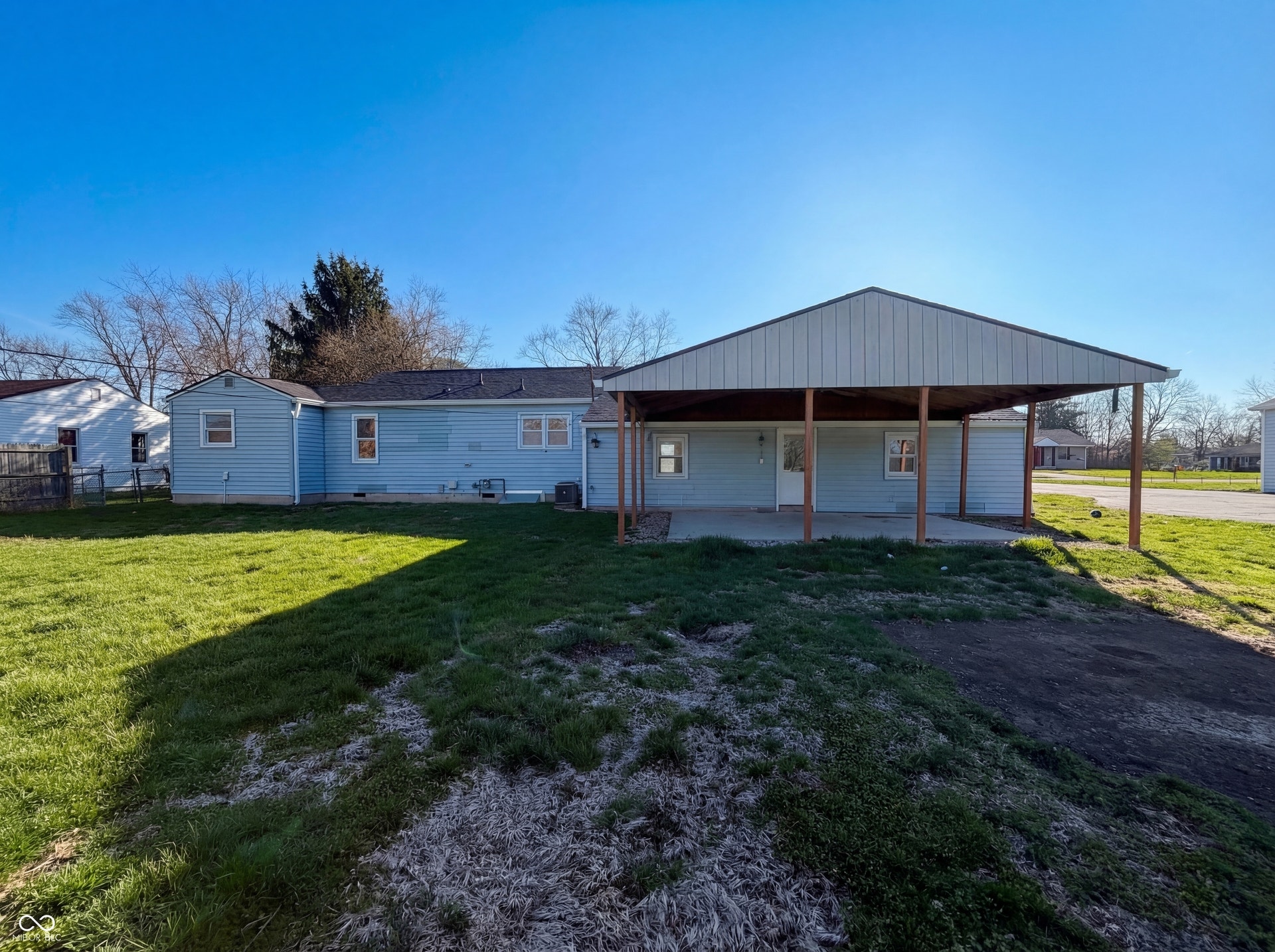 1062 Rita Drive, Greenwood, IN 46143 1062 Rita Drive, Greenwood, IN 46143