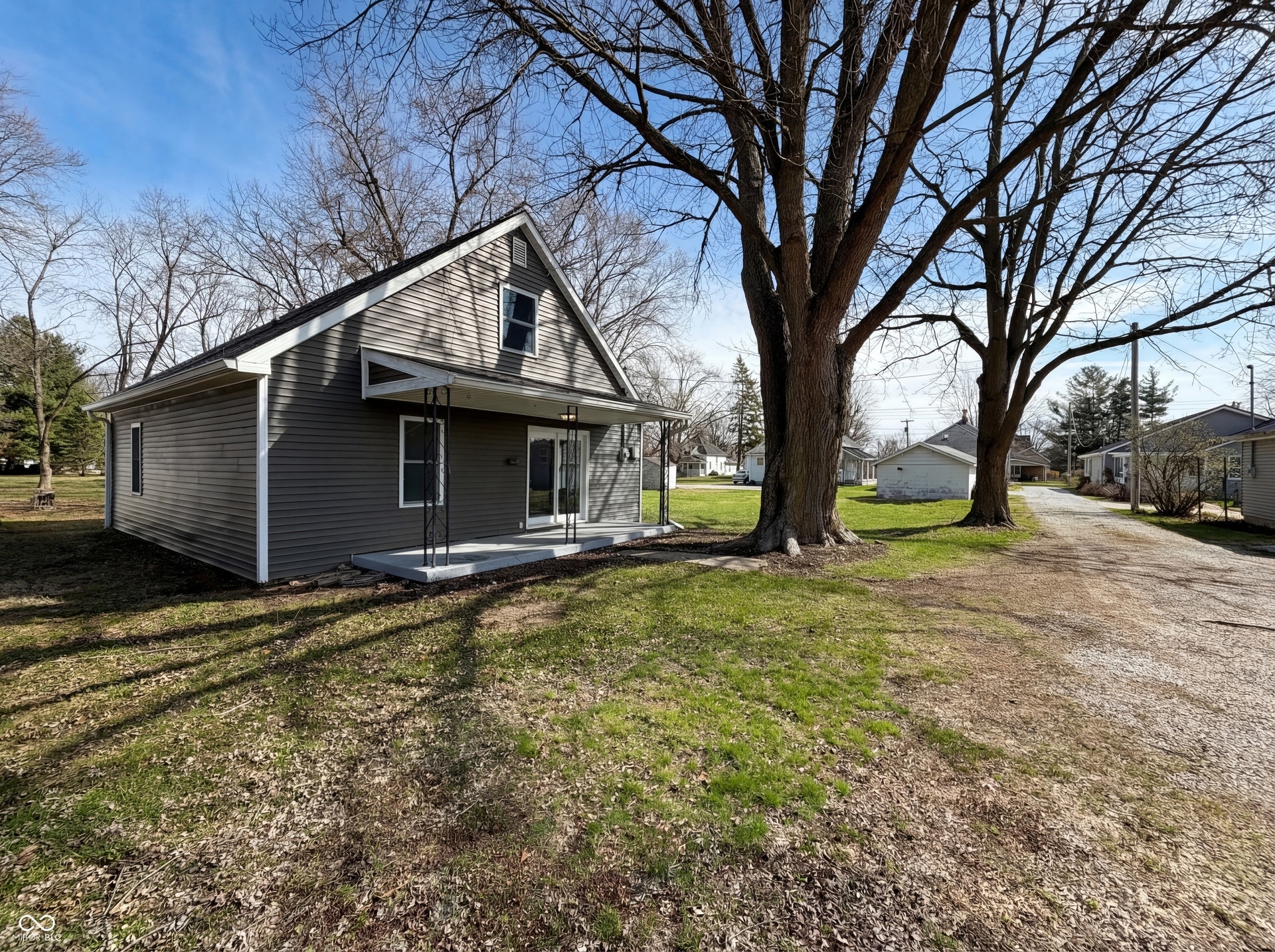 740 1/2 N Main Street, Tipton, IN 46072 740 1/2 N Main Street, Tipton, IN 46072