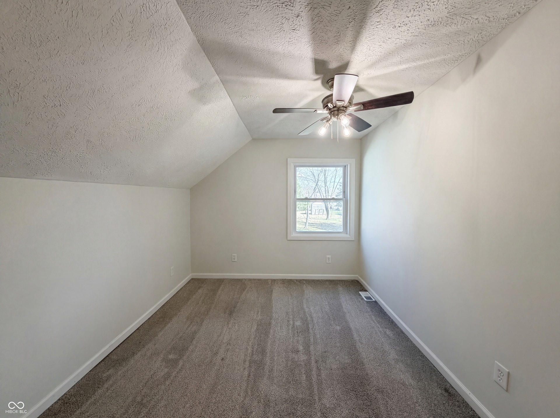 740 1/2 N Main Street, Tipton, IN 46072 740 1/2 N Main Street, Tipton, IN 46072