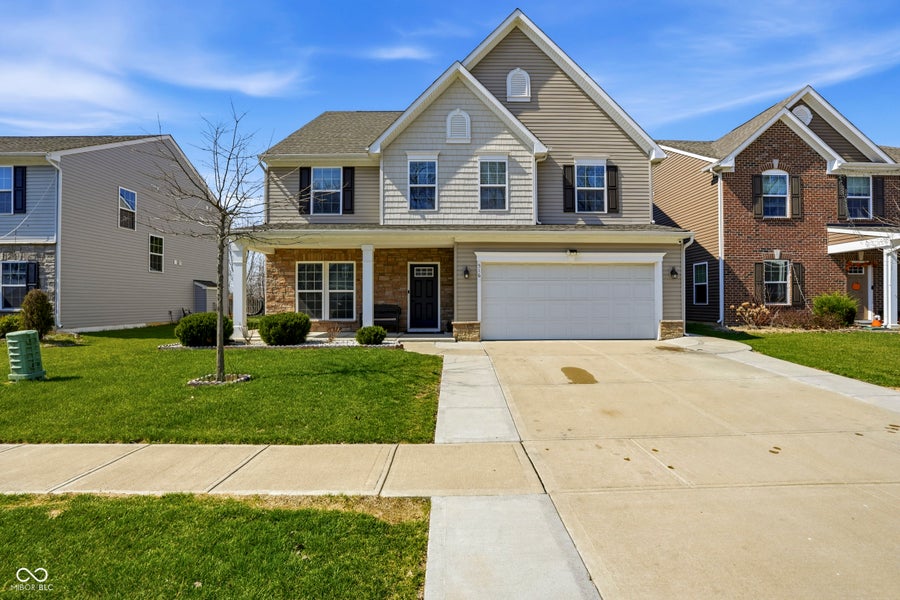 Property photo for 516 Dietz Drive, Greenwood, IN