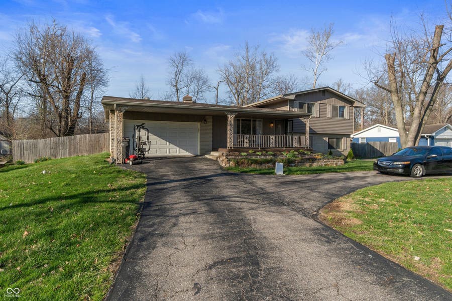 Property photo for 406 Griffin Road, Indianapolis, IN