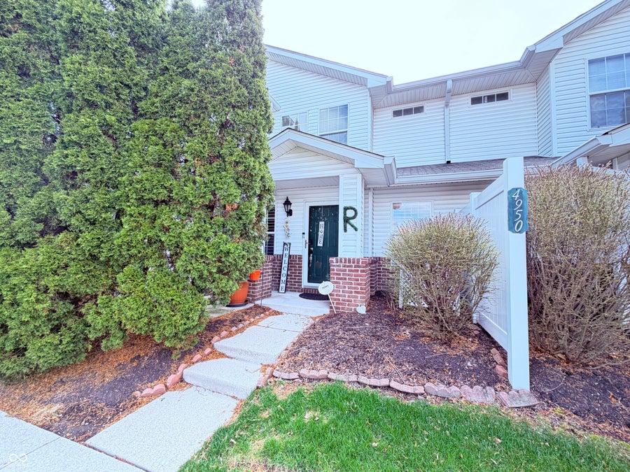 Property photo for 4950 Potomac Square Way, Indianapolis, IN