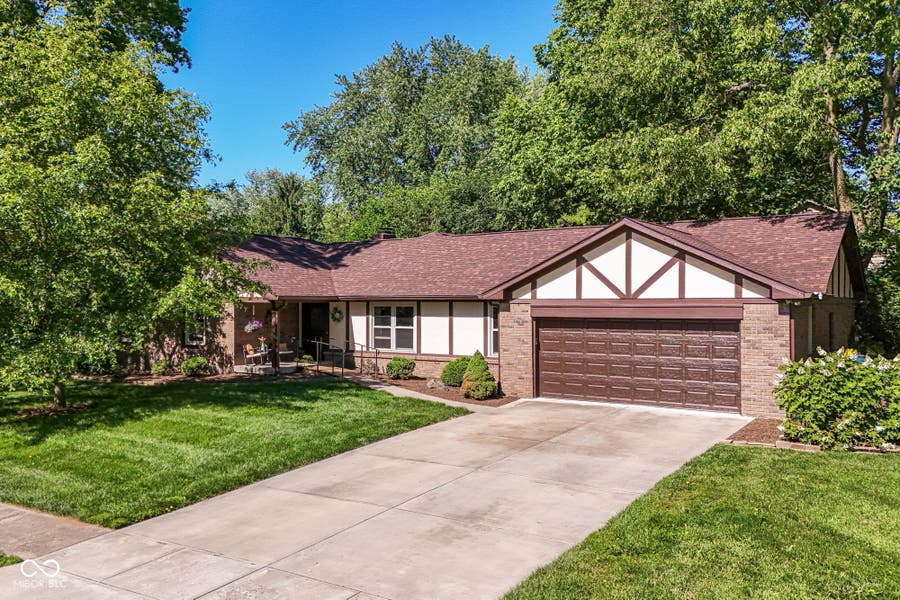 Property photo for 10188 E Lakeshore Drive, Carmel, IN