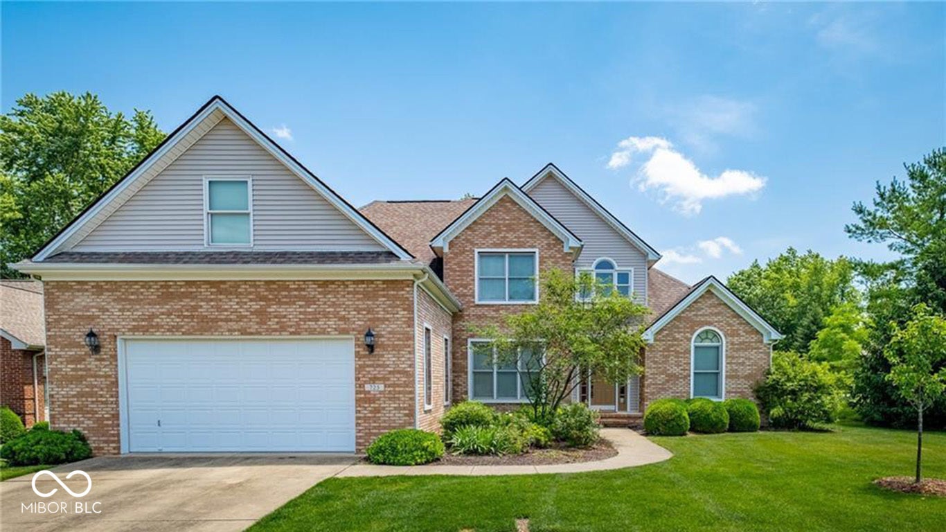 725 Greystone Court, Columbus, IN 47201