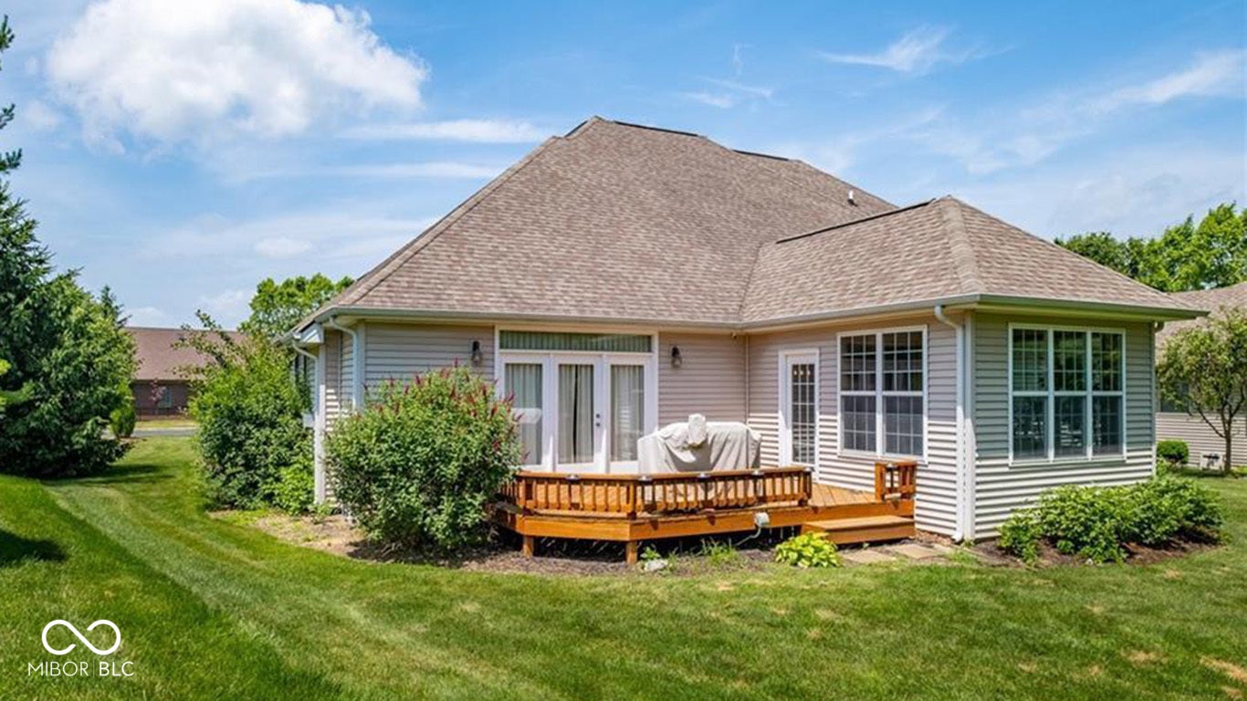 725 Greystone Court, Columbus, IN 47201