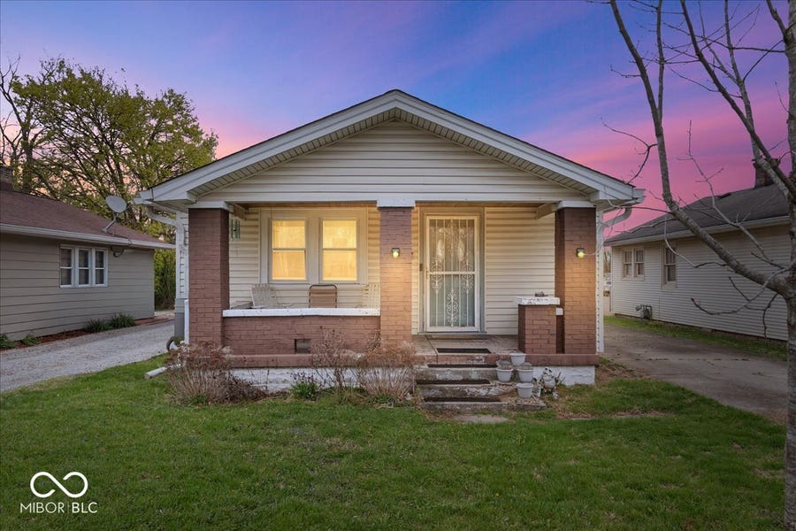 Property photo for 735 Ingomar Street, Indianapolis, IN