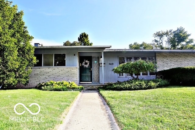 Property photo for 3419 Larkspur Lane, Columbus, IN