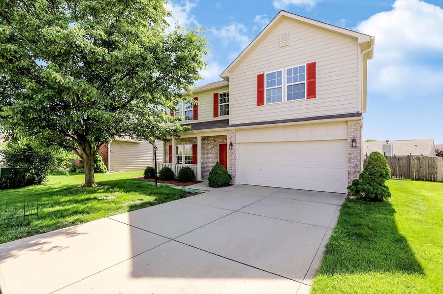 Property photo for 5331 Montavia Lane, Indianapolis, IN