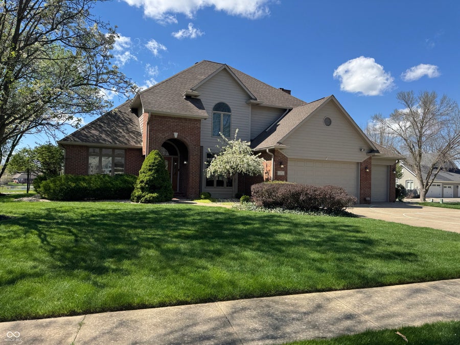 Property photo for 84 Racquet Court, Greenwood, IN