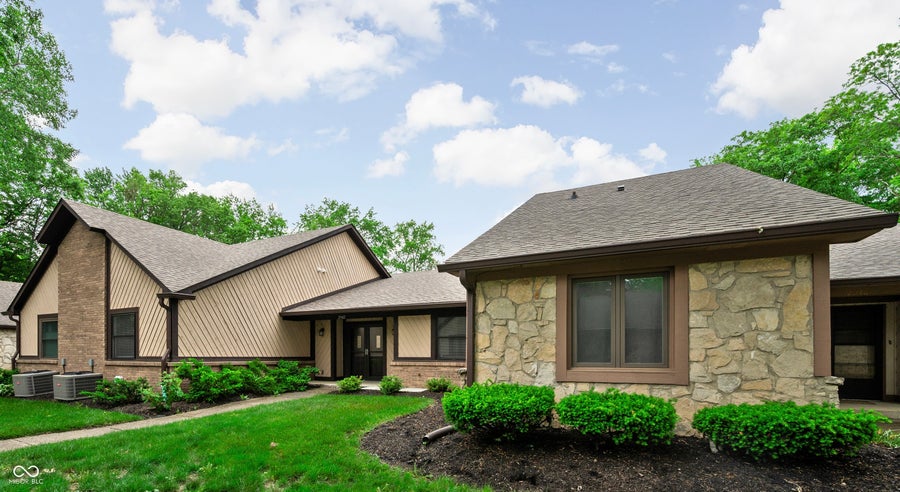 Property photo for 2942 Stauffer Row, Indianapolis, IN