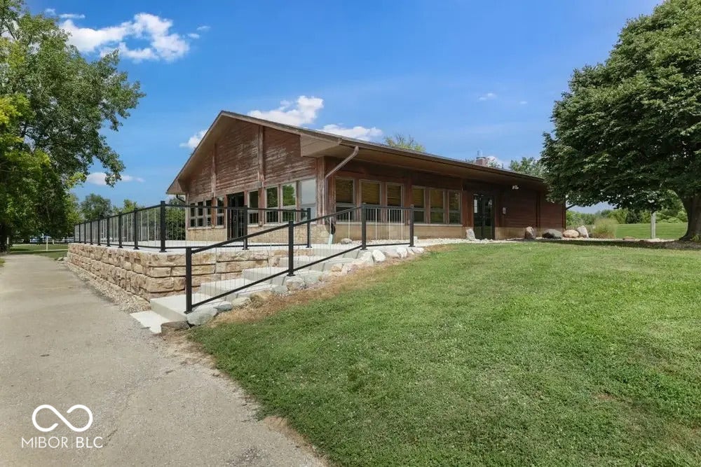 15691 Showdown Road, Noblesville, IN 46060 Noblesville Area