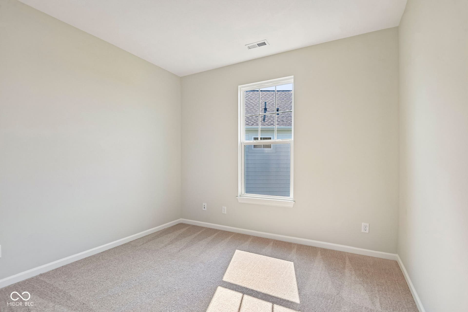 15691 Showdown Road, Noblesville, IN 46060 Empty room