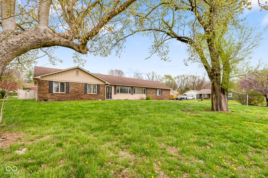 Property photo for 758 Stafford Road, Plainfield, IN