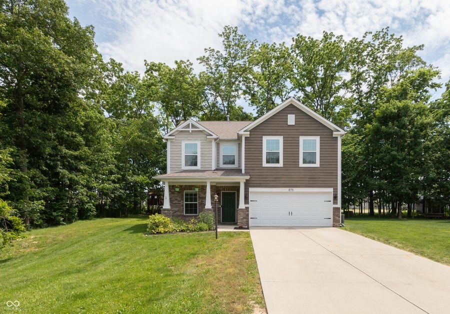Property photo for 875 Harvest Ridge Drive, Avon, IN