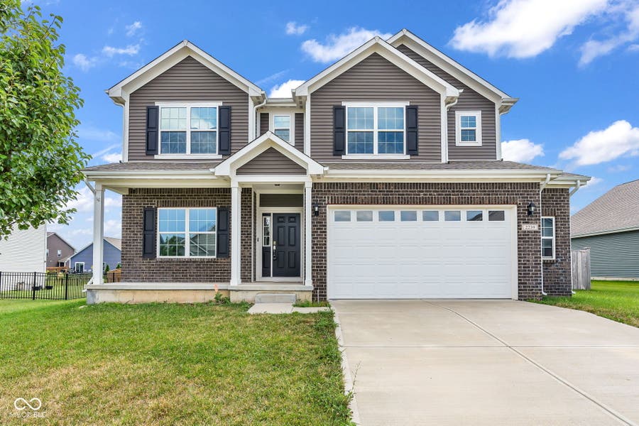 Property photo for 2239 Summer Shore Drive, Greenwood, IN