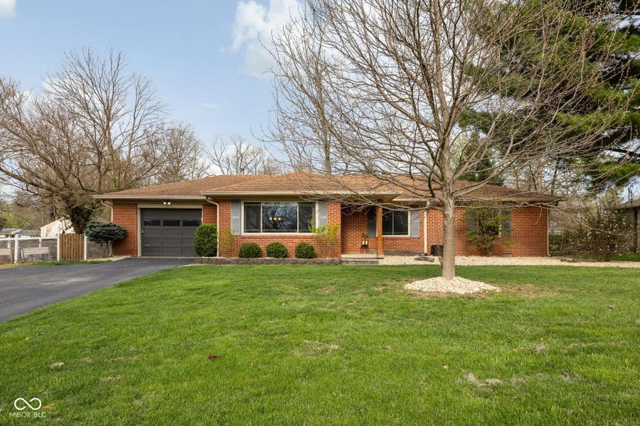 Property photo for 10210 Broadway Street, Carmel, IN