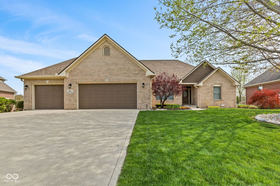 Property photo for 5312 Brooks Bend, Greenwood, IN