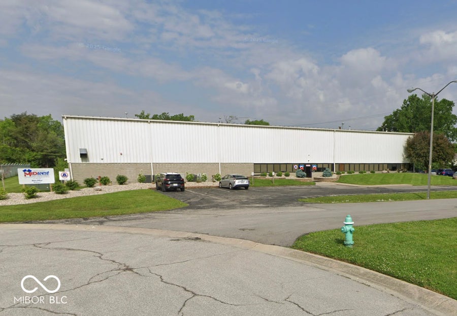 Property photo for 5550 Elmwood Court, Indianapolis, IN