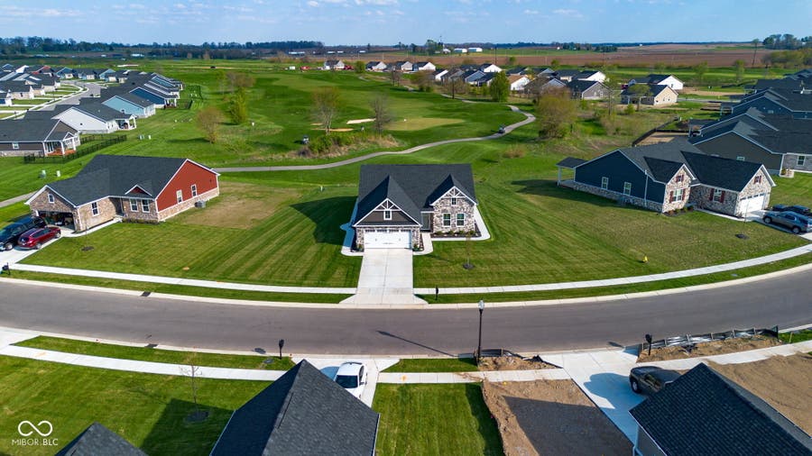 Property photo for 959 Independence Drive, Edinburgh, IN