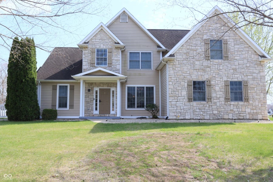 Property photo for 8605 Shamrock Lane, Yorktown, IN