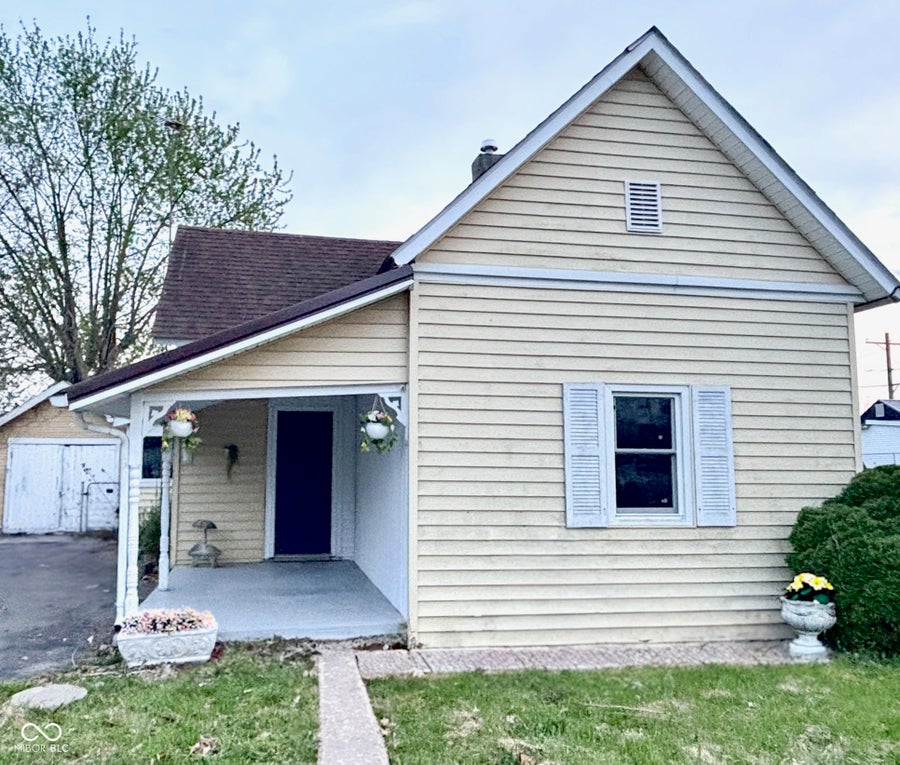 Property photo for 513 W Washington Street, Alexandria, IN