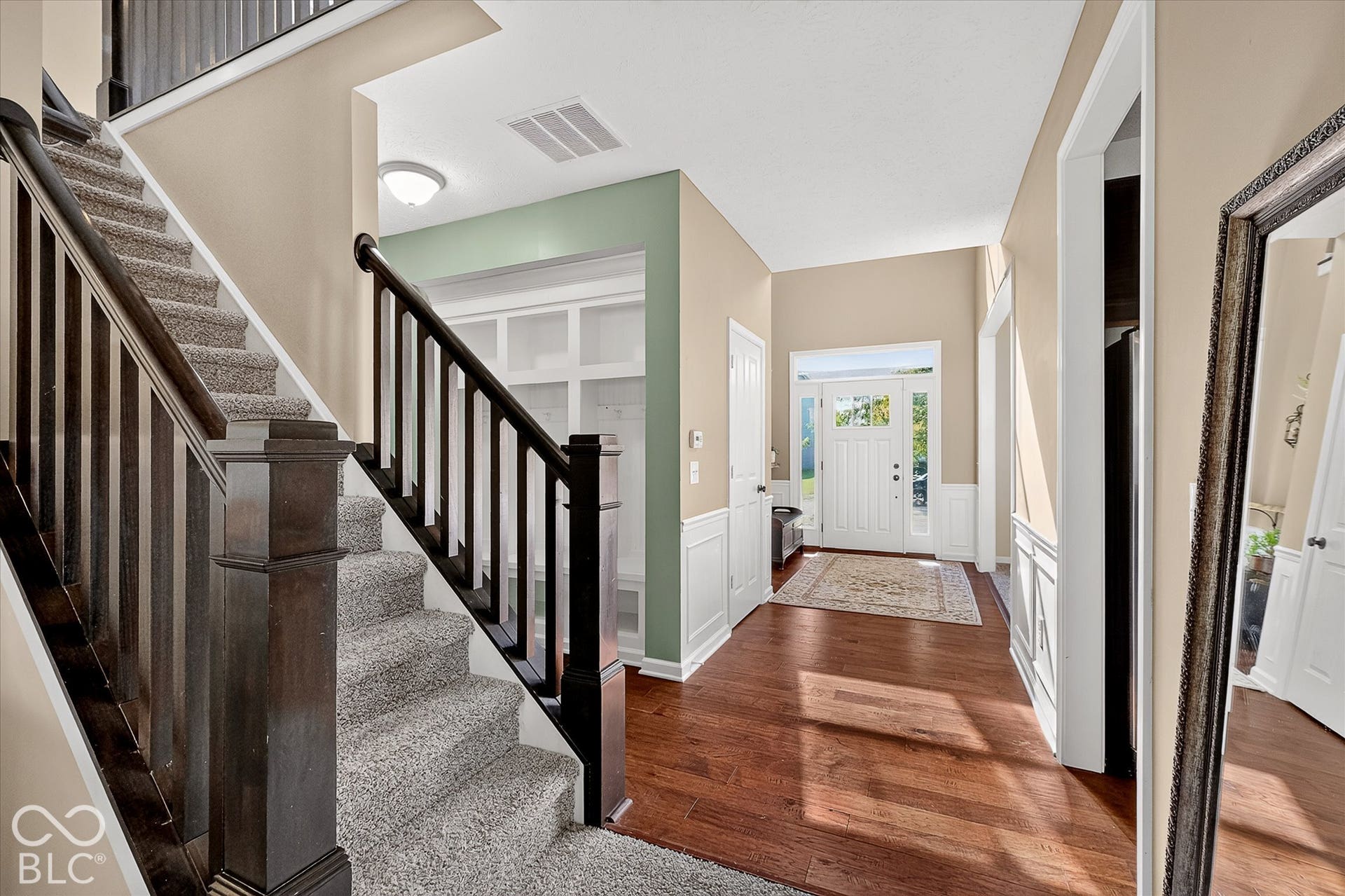 11058 Stoneleigh Drive, Noblesville, IN 46060