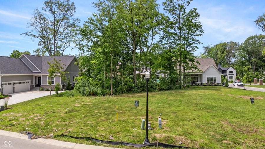 Property photo for 4130 Hartswick Court, Zionsville, IN