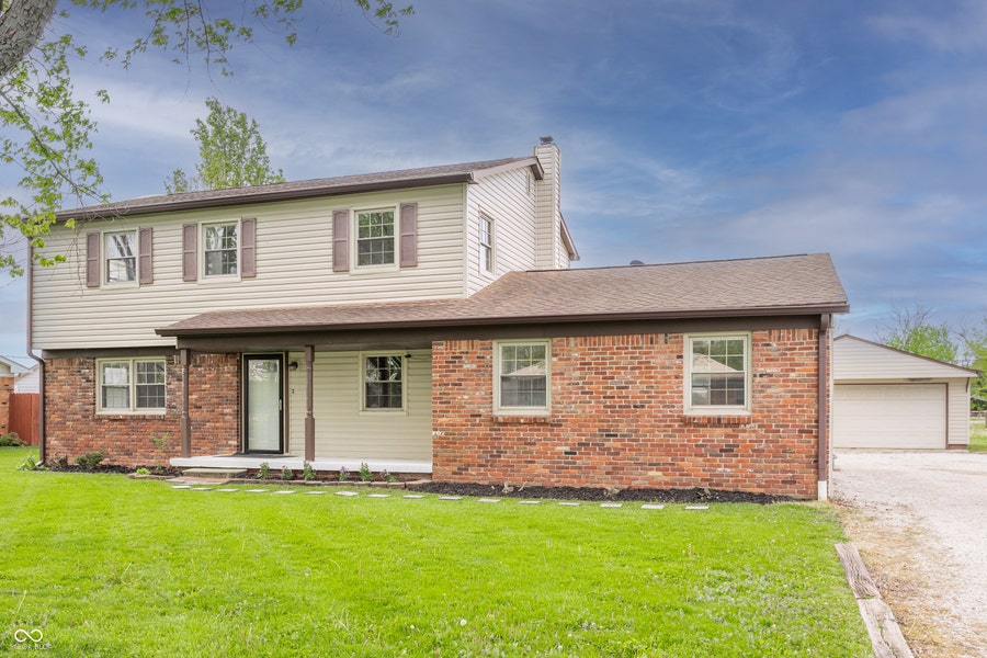 Property photo for 8131 Sycamore Springs Trail, Indianapolis, IN