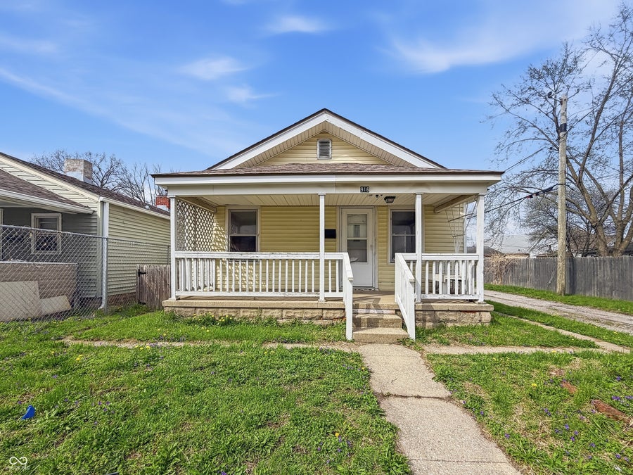 Property photo for 916 E Beecher Street, Indianapolis, IN