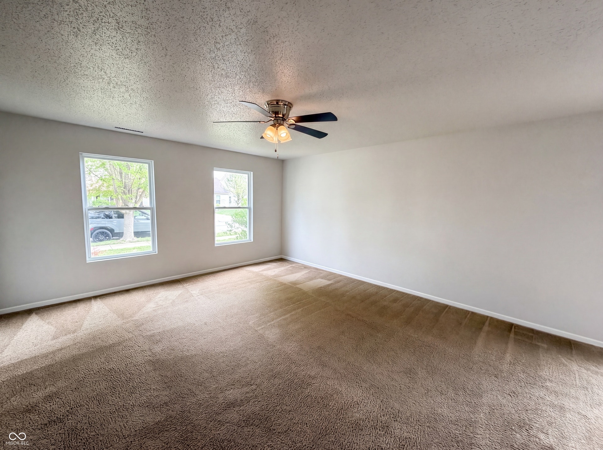 925 Harbon Drive, Franklin, IN 46131