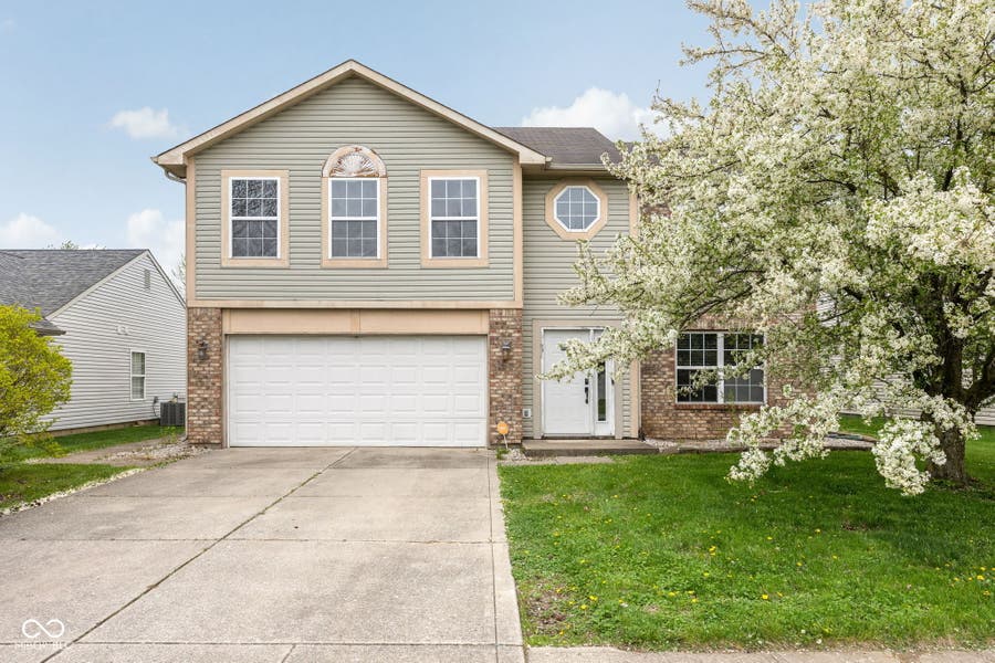 Property photo for 6111 Parrington Drive, Indianapolis, IN