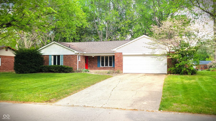 Property photo for 741 Greenlee Drive, Indianapolis, IN