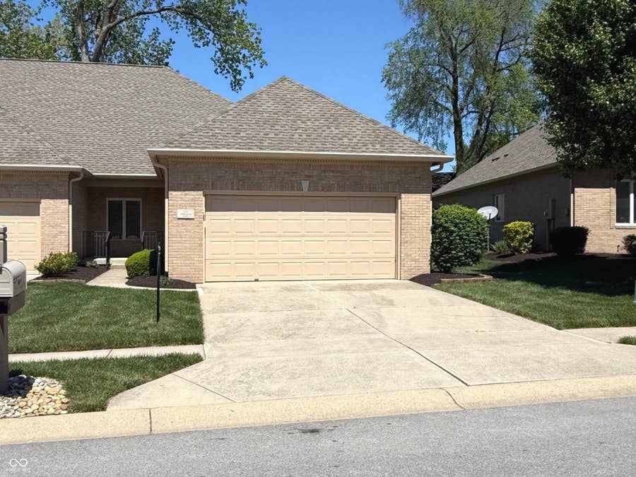 Property photo for 1370 Heron Ridge Boulevard, Greenwood, IN