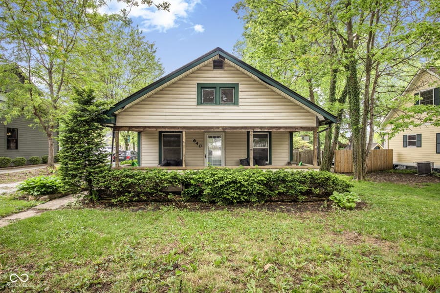 Property photo for 640 N Rangeline Road, Carmel, IN