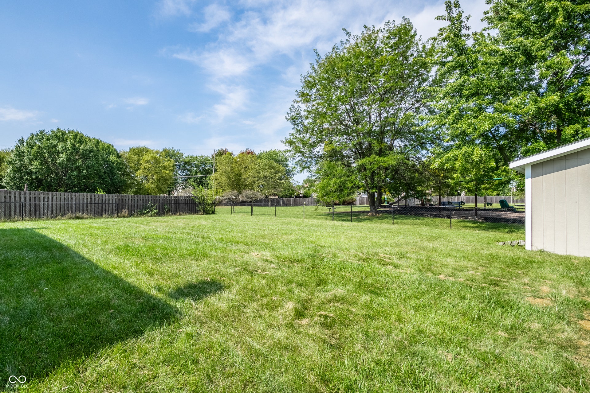 9842 Herald Square, Fishers, IN 46038