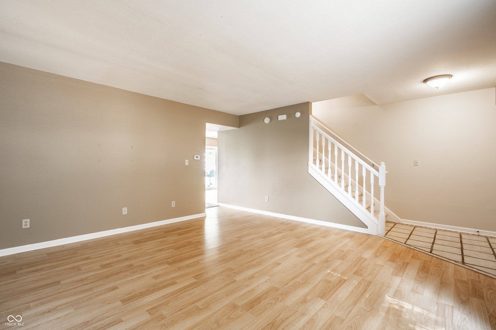 9842 Herald Square, Fishers, IN 46038