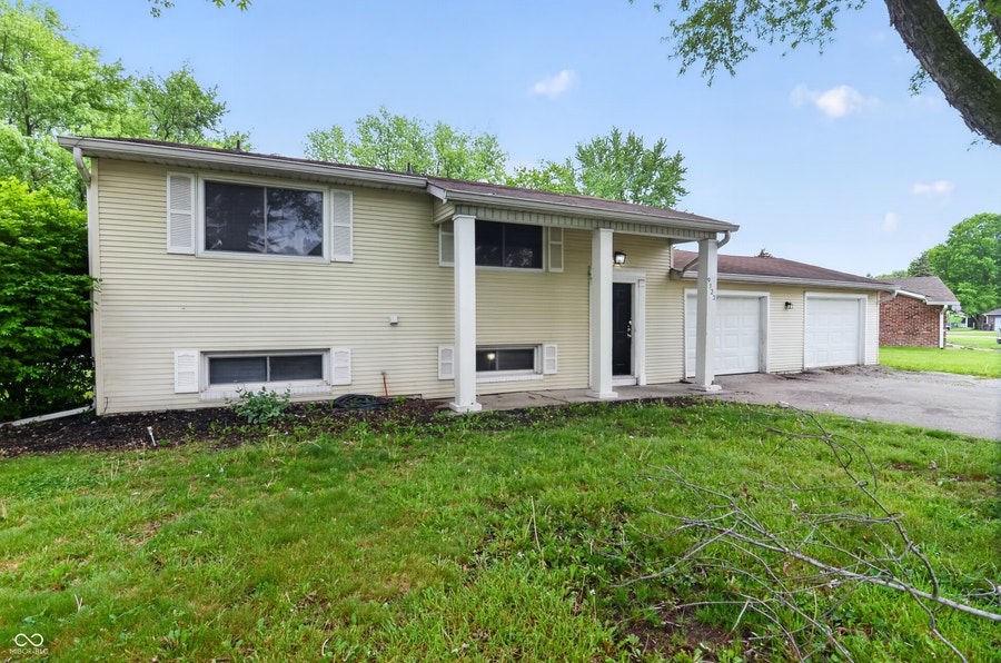 Property photo for 9123 Trinity Place, Indianapolis, IN