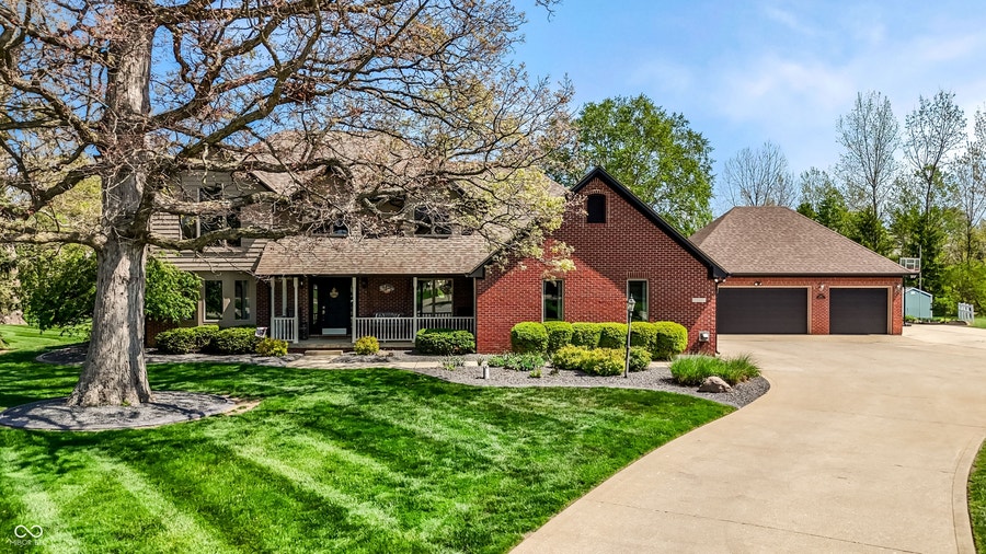 Property photo for 1692 E Casey Lane, Greenfield, IN