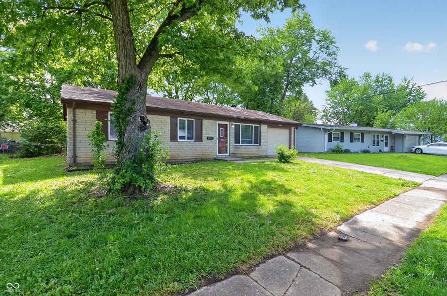 Property photo for 3903 Marseille Road, Indianapolis, IN