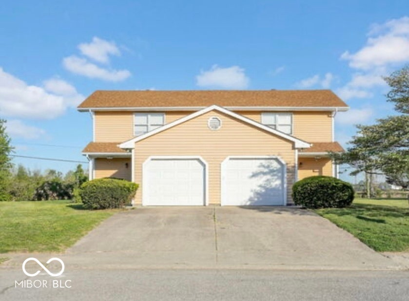 Property photo for 616-618 Hillcrest Circle, Seymour, IN